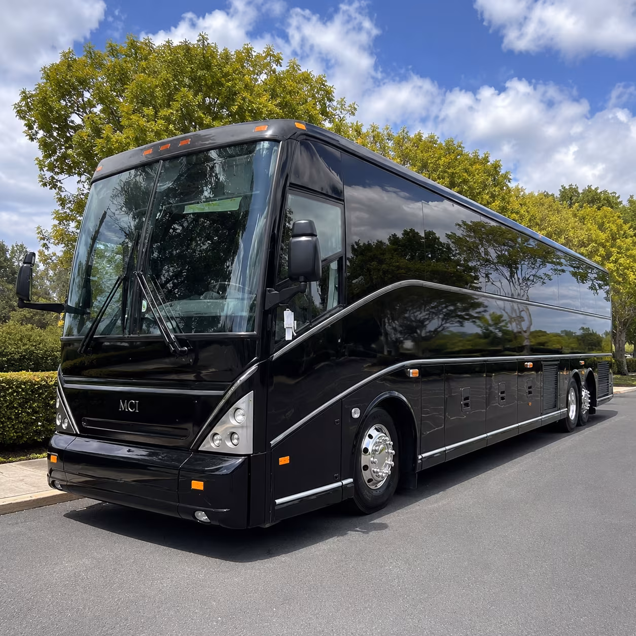 busrentalaurora com can help you find prom buses for groups of every size in aurora